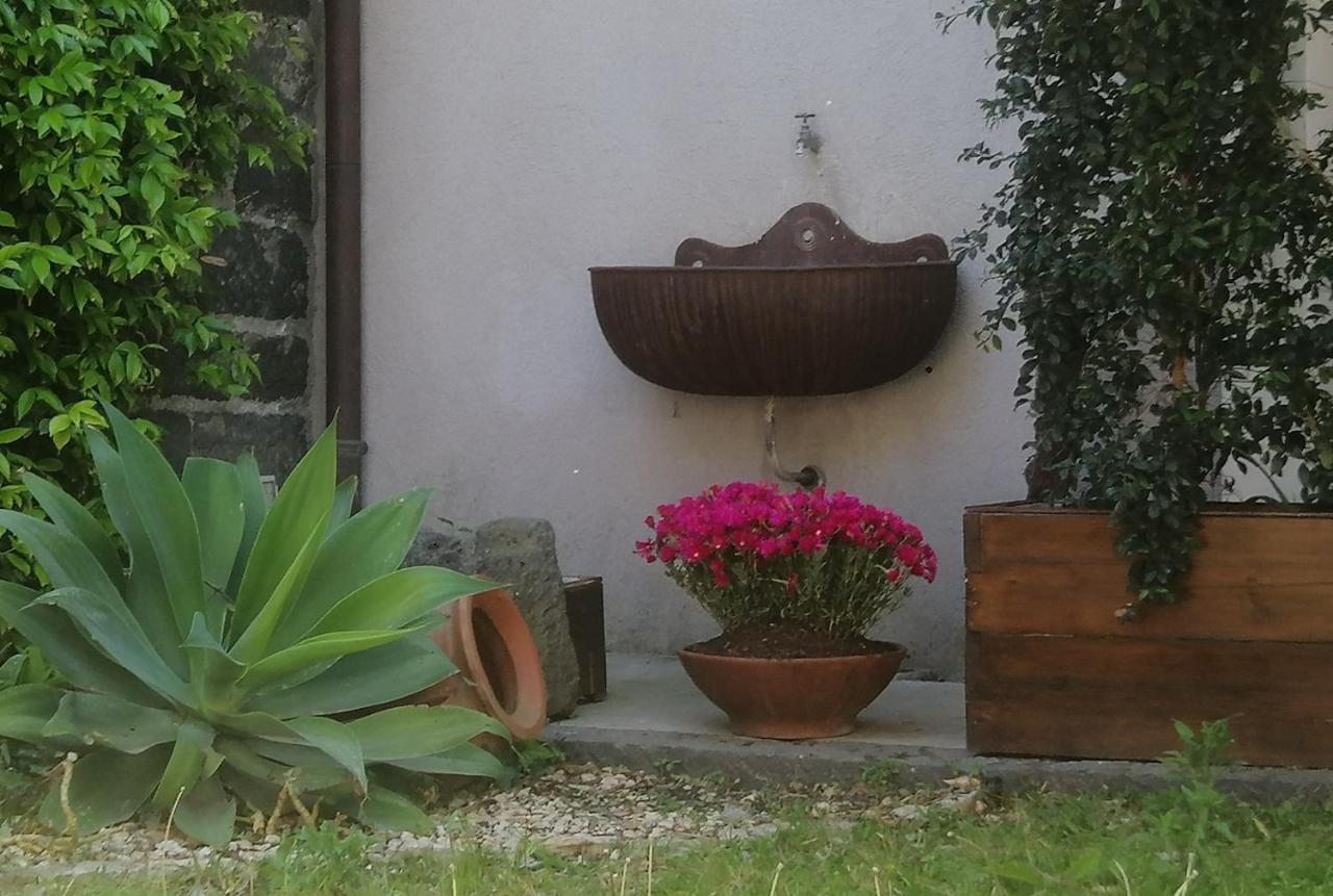Il Melograno Dell'Etna Villa Aci Bonaccorsi Exterior photo
